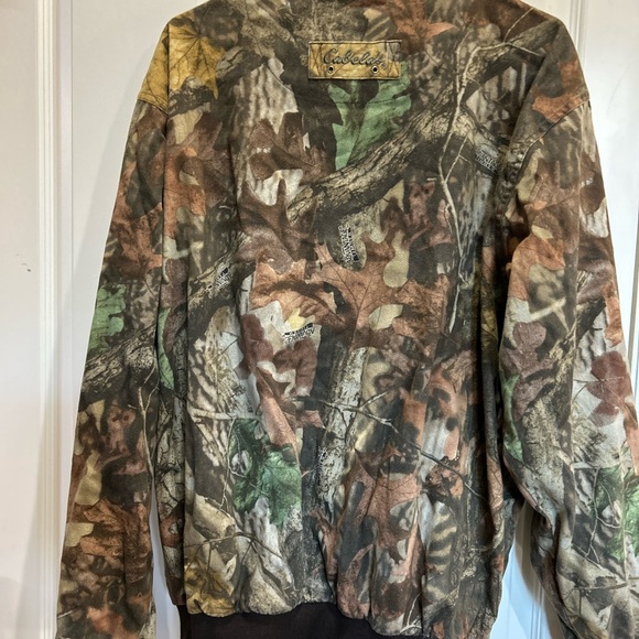 Cabela’s man large camo hunting jacket - Picture 4 of 9
